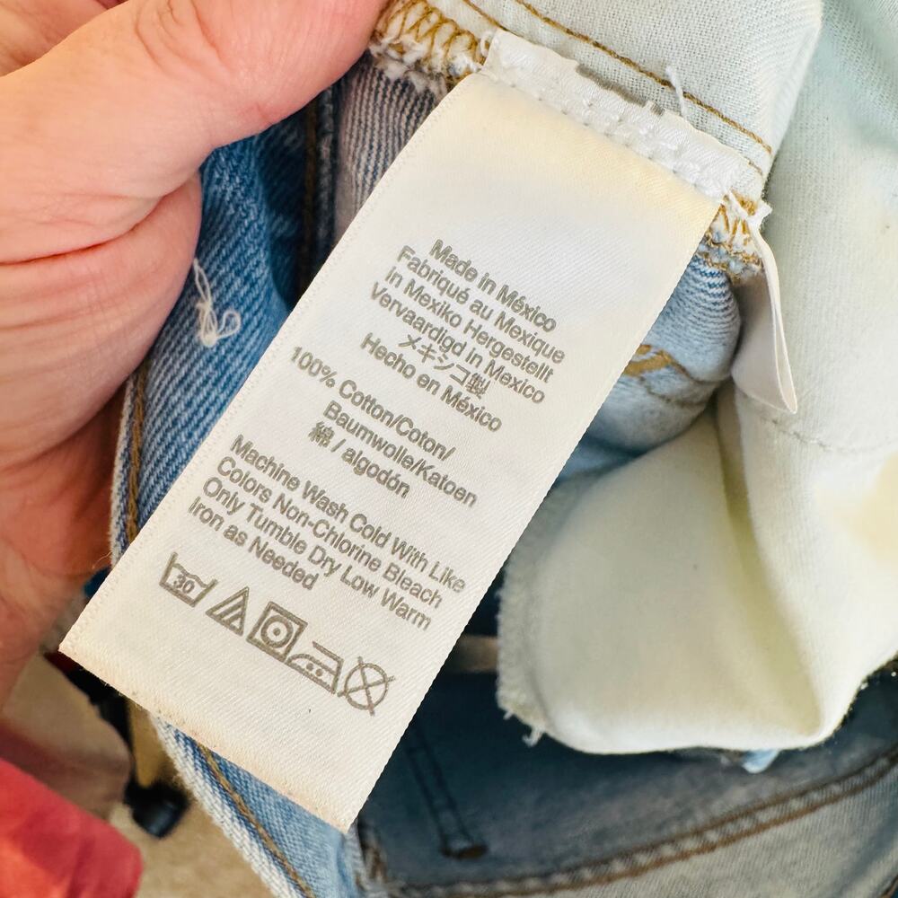 Madewell Light Wash Relaxed Denim Shorts Classic Cutoff Size 28 - Picture 6 of 8